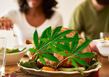 Kostenlose Puten und warme Mahlzeiten für Thanksgiving Giveaway von Cannabis Company